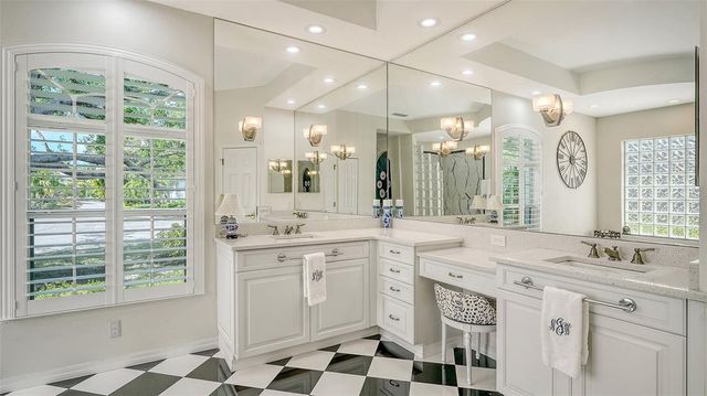7319 WESTMINSTER COURT, University Park, FL 34201
