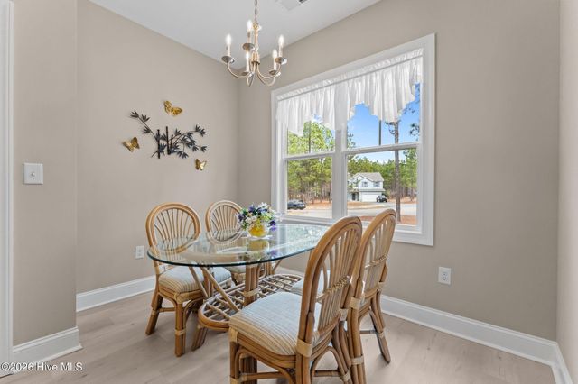 102 Roxburgh Court, West End, NC 27376