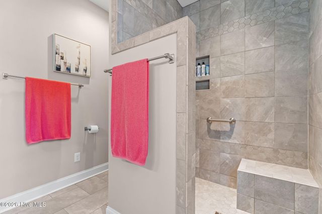 102 Roxburgh Court, West End, NC 27376