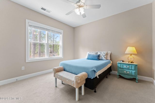 102 Roxburgh Court, West End, NC 27376