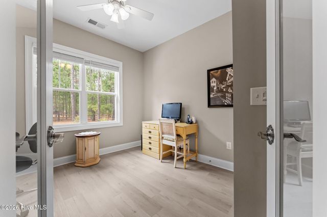 102 Roxburgh Court, West End, NC 27376