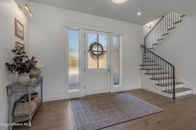 1404 E Bruin LOOP, Hayden, ID 83835