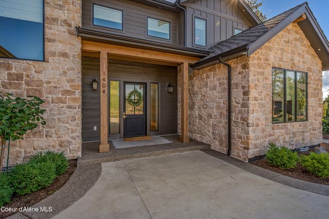 1404 E Bruin LOOP, Hayden, ID 83835