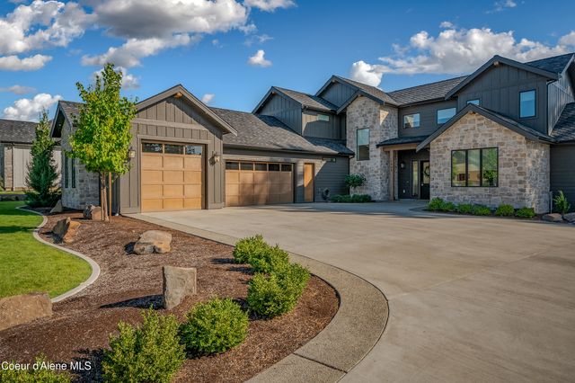 1404 E Bruin LOOP, Hayden, ID 83835