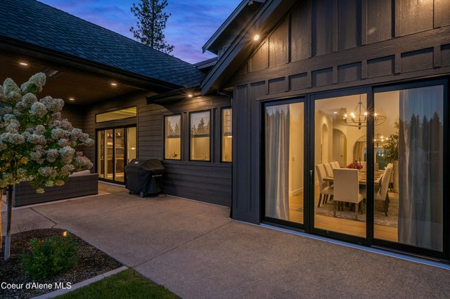 1404 E Bruin LOOP, Hayden, ID 83835