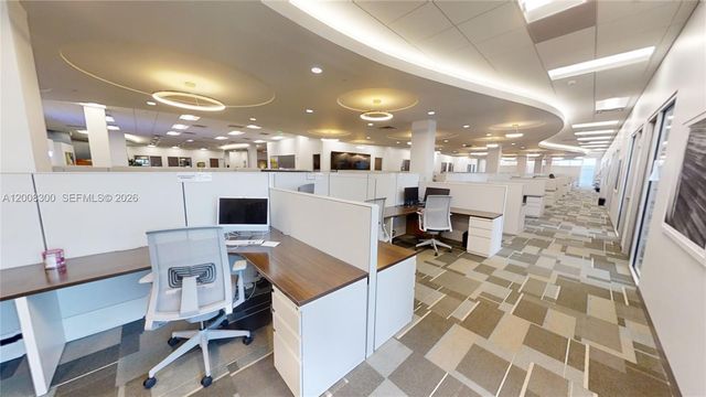 1501 Biscayne Blvd INT, Miami, FL 33132