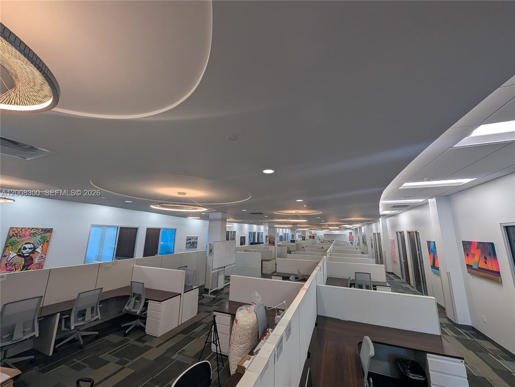1501 Biscayne Blvd INT, Miami, FL 33132