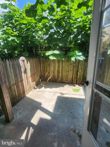 3349 N MASCHER ST, Philadelphia, PA 19140