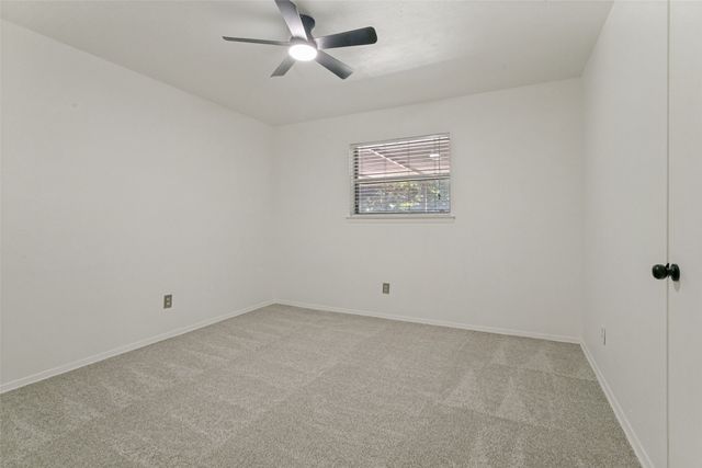 4009 Twilight Drive S, Benbrook, TX 76116