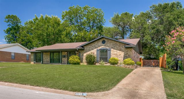 4009 Twilight Drive S, Benbrook, TX 76116