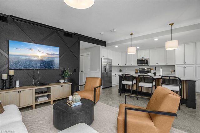 9584 Trevi CT # 5217, Naples, FL 34113