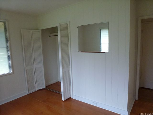 2409 Waiomao Road, Honolulu, HI 96816