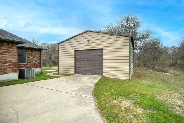 169 Palo Duro DR, Cedar Creek, TX 78612