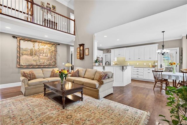 904 Augusta, Woodstock, GA 30188