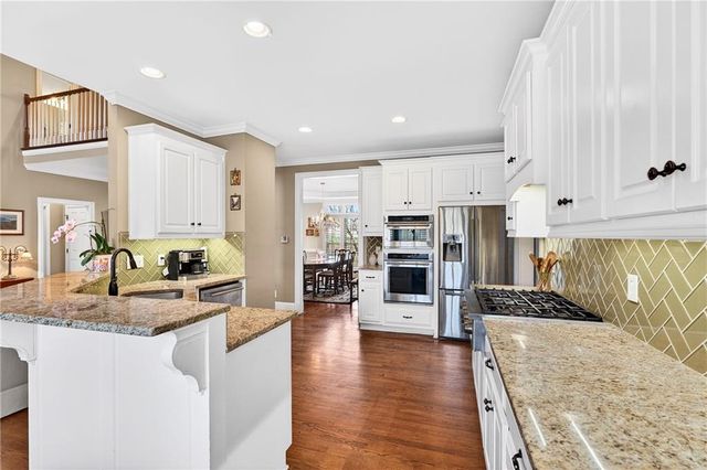 904 Augusta, Woodstock, GA 30188