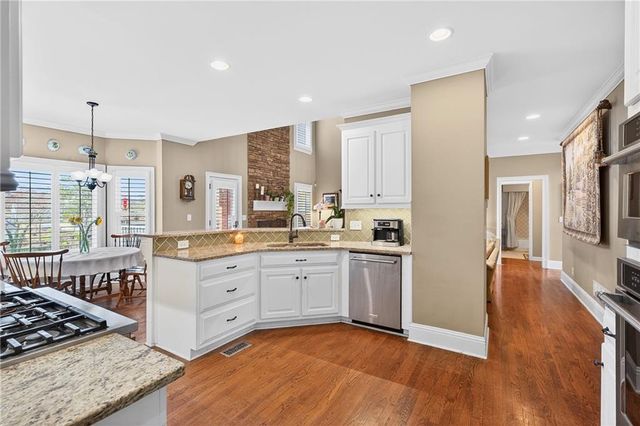 904 Augusta, Woodstock, GA 30188