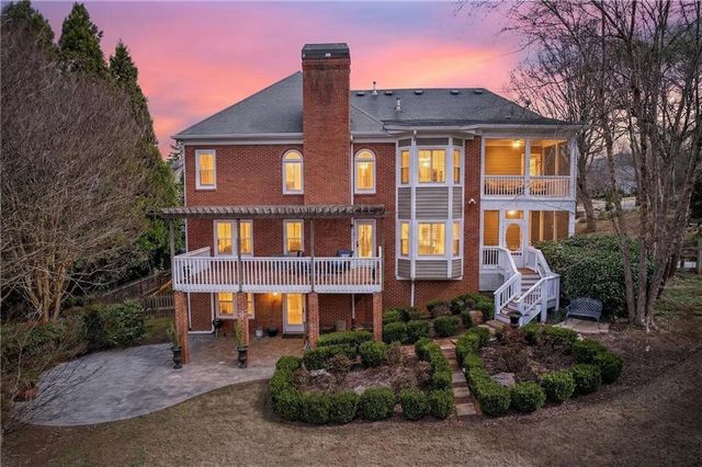 904 Augusta, Woodstock, GA 30188