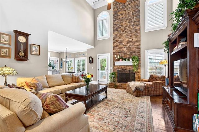 904 Augusta, Woodstock, GA 30188