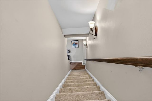 904 Augusta, Woodstock, GA 30188