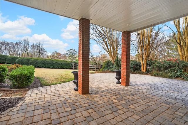 904 Augusta, Woodstock, GA 30188