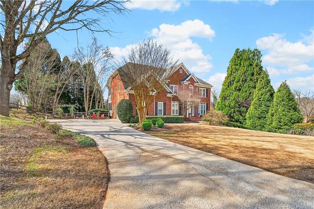 904 Augusta, Woodstock, GA 30188