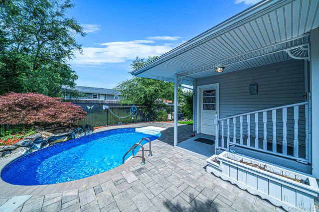 16 Jackson Avenue, Centereach, NY 11720