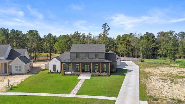 43345 Collyns Cove, Prairieville, LA 70769
