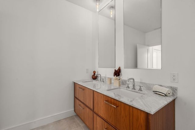 99 Sumner St 321, Boston, MA 02128
