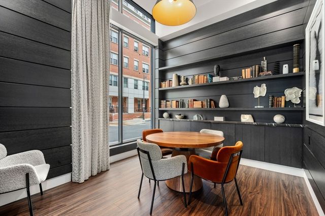 99 Sumner St 321, Boston, MA 02128