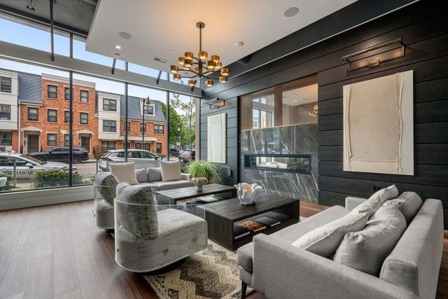 99 Sumner St 321, Boston, MA 02128