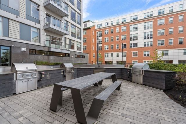 99 Sumner St 321, Boston, MA 02128