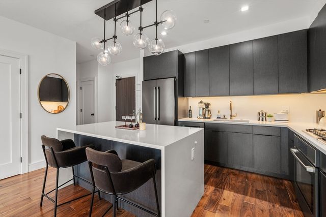 99 Sumner St 321, Boston, MA 02128