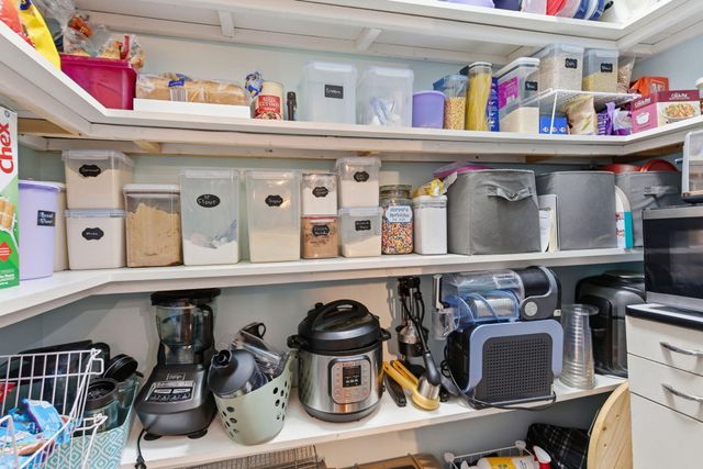 9721 State Highway C, Marshfield, MO 65706