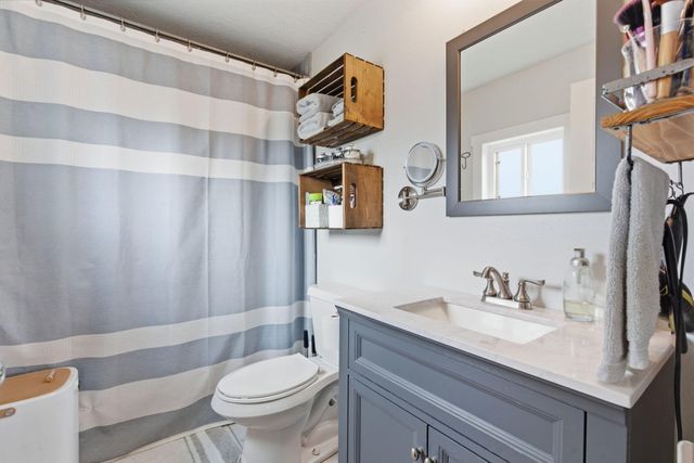 9721 State Highway C, Marshfield, MO 65706