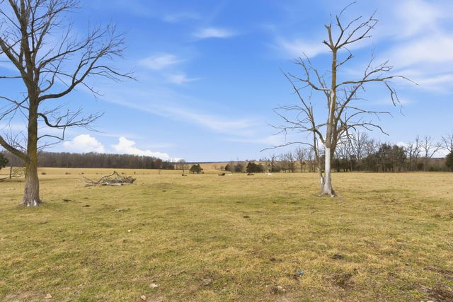 9721 State Highway C, Marshfield, MO 65706