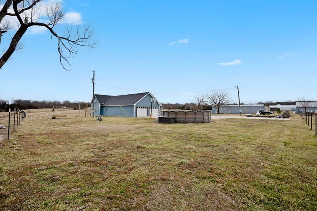 9721 State Highway C, Marshfield, MO 65706