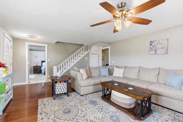 9721 State Highway C, Marshfield, MO 65706