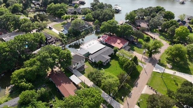 3810 Roaring Springs Court, Granbury, TX 76048