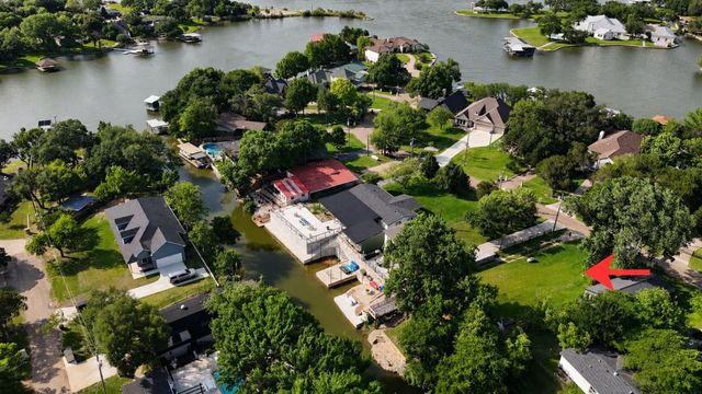 3810 Roaring Springs Court, Granbury, TX 76048