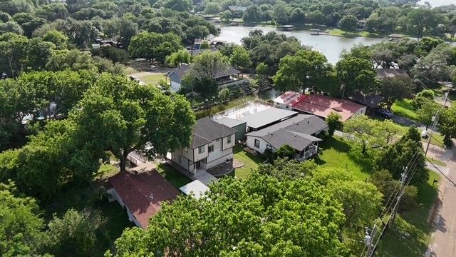 3810 Roaring Springs Court, Granbury, TX 76048