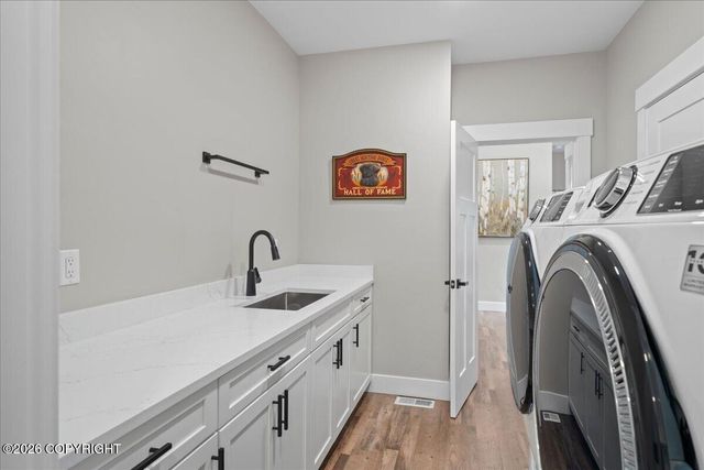 519 N Bethel Place, Palmer, AK 99645