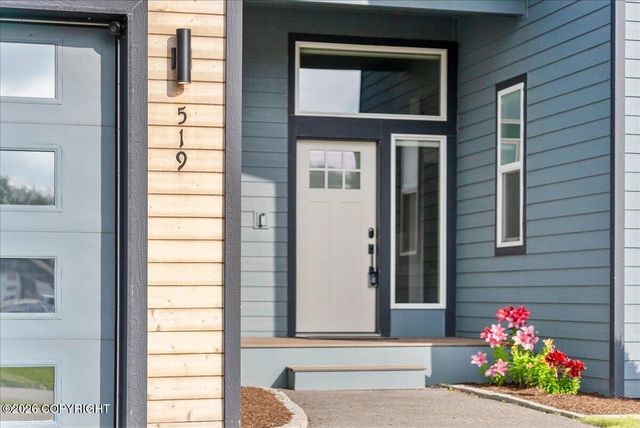519 N Bethel Place, Palmer, AK 99645