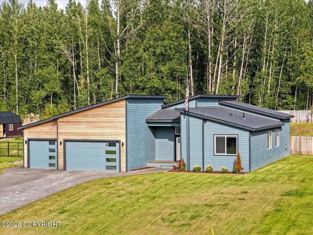 519 N Bethel Place, Palmer, AK 99645