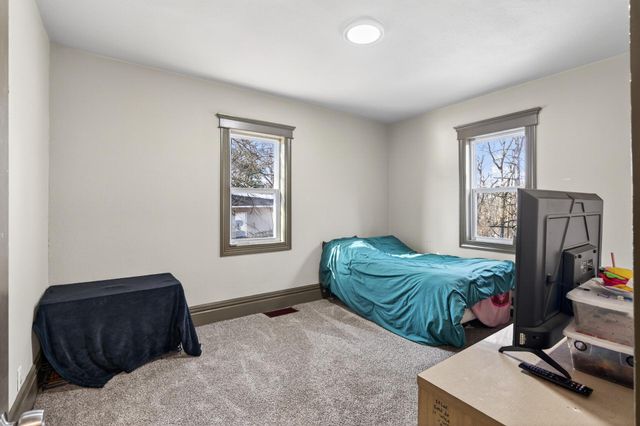 602 3rd Street N, Princeton, MN 55371