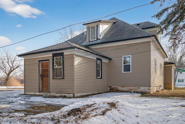 602 3rd Street N, Princeton, MN 55371