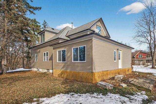 602 3rd Street N, Princeton, MN 55371