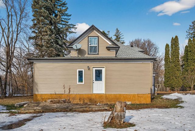 602 3rd Street N, Princeton, MN 55371