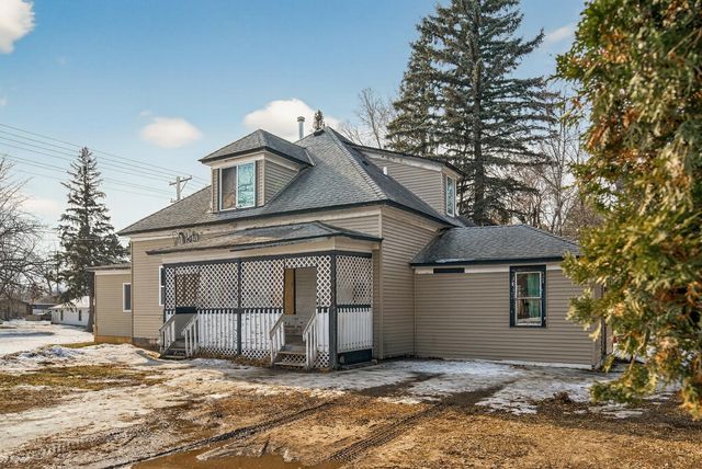 602 3rd Street N, Princeton, MN 55371