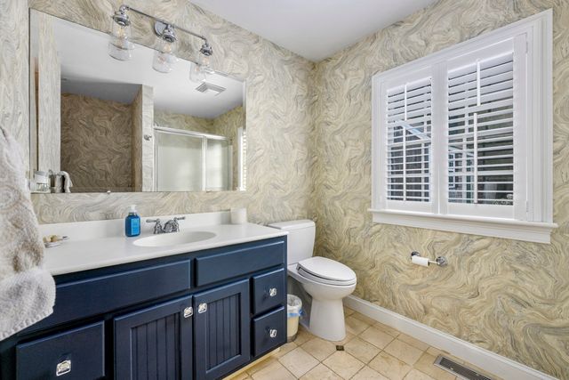 7 Shore Road Extension, Harwich, MA 02671