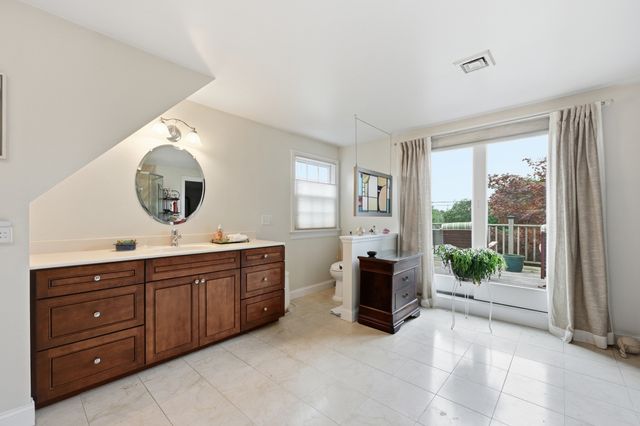 7 Shore Road Extension, Harwich, MA 02671